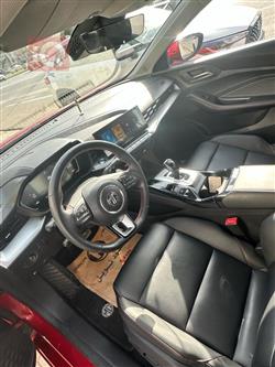 ئێم جی GT